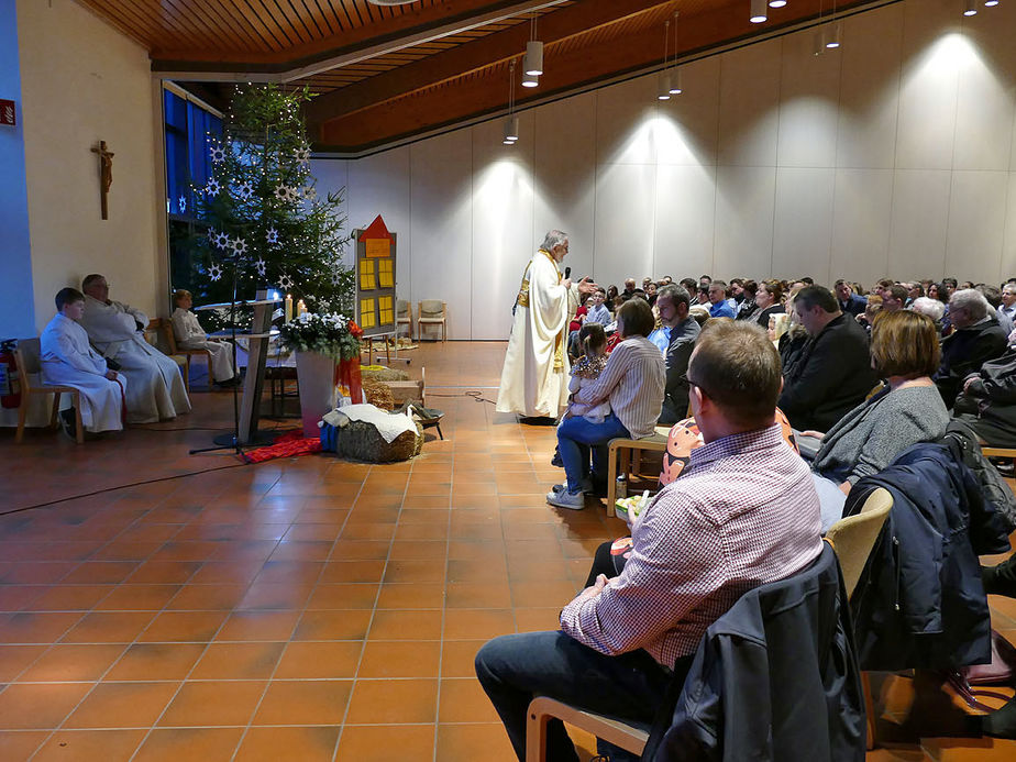 Kinderchristmette mit Krippenspiel (Foto: Karl-Franz Thiede)